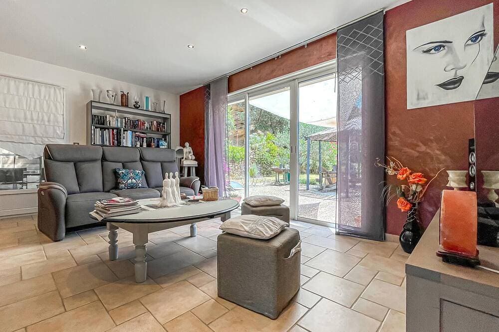 Foto 8 von 30: Beautiful home in Miramas