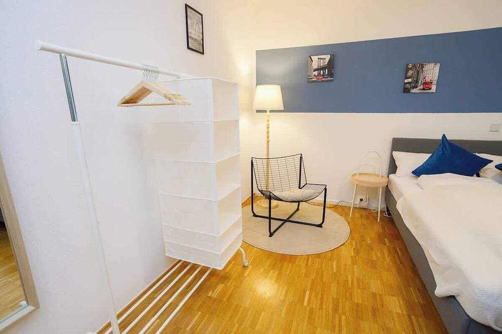 Foto 6 von 16: FullHouse Studios | London Apt.