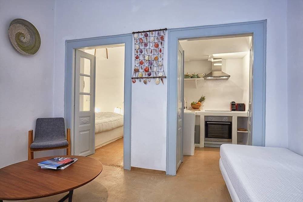 Foto 3 von 20: Santorini-Schatzerdbeerlandhaus traditionell