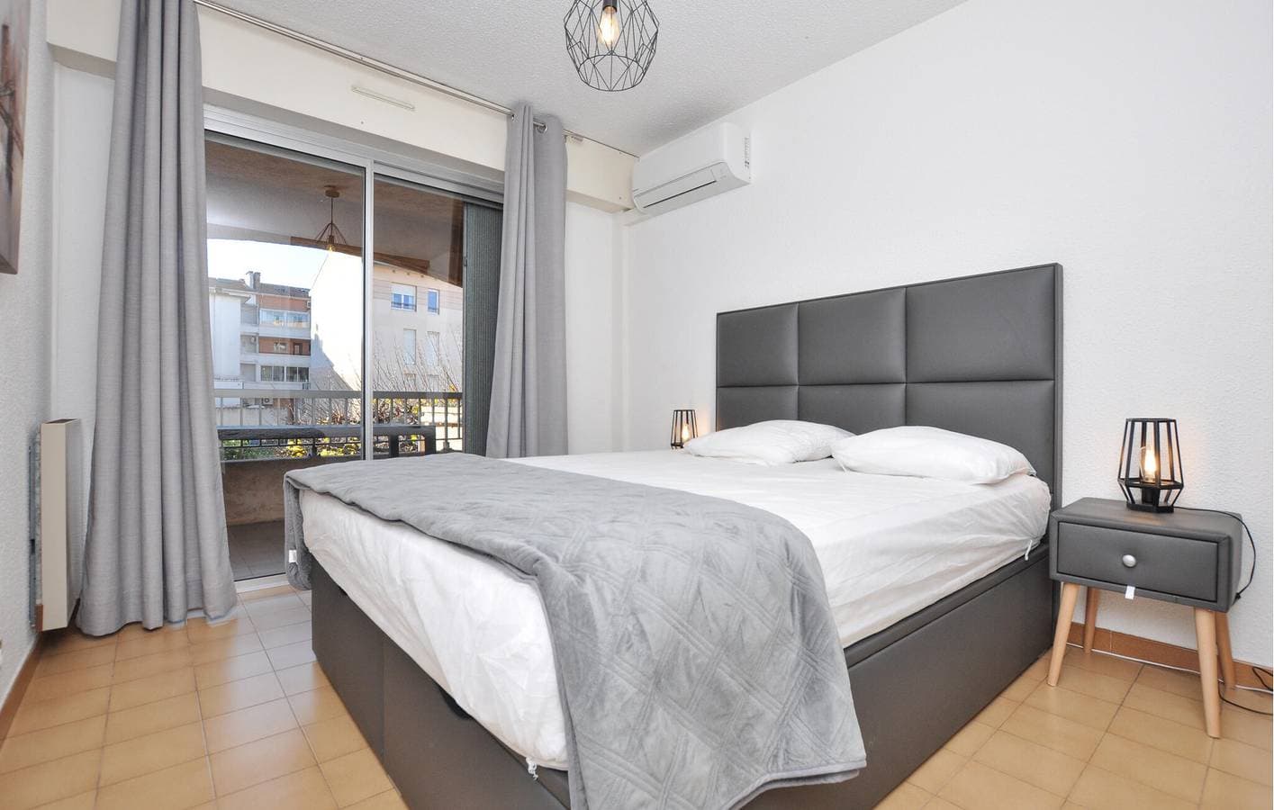 Foto 9 von 20: Modernes Apartment mit Terrasse und Parkplatz, 1,5 km zum Strand