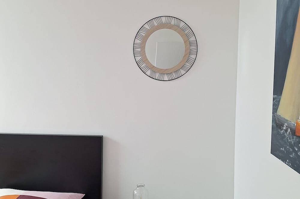 Foto 6 von 30: La Rose des Vents\" duplex apartment with sea view and Arromanches pontoons