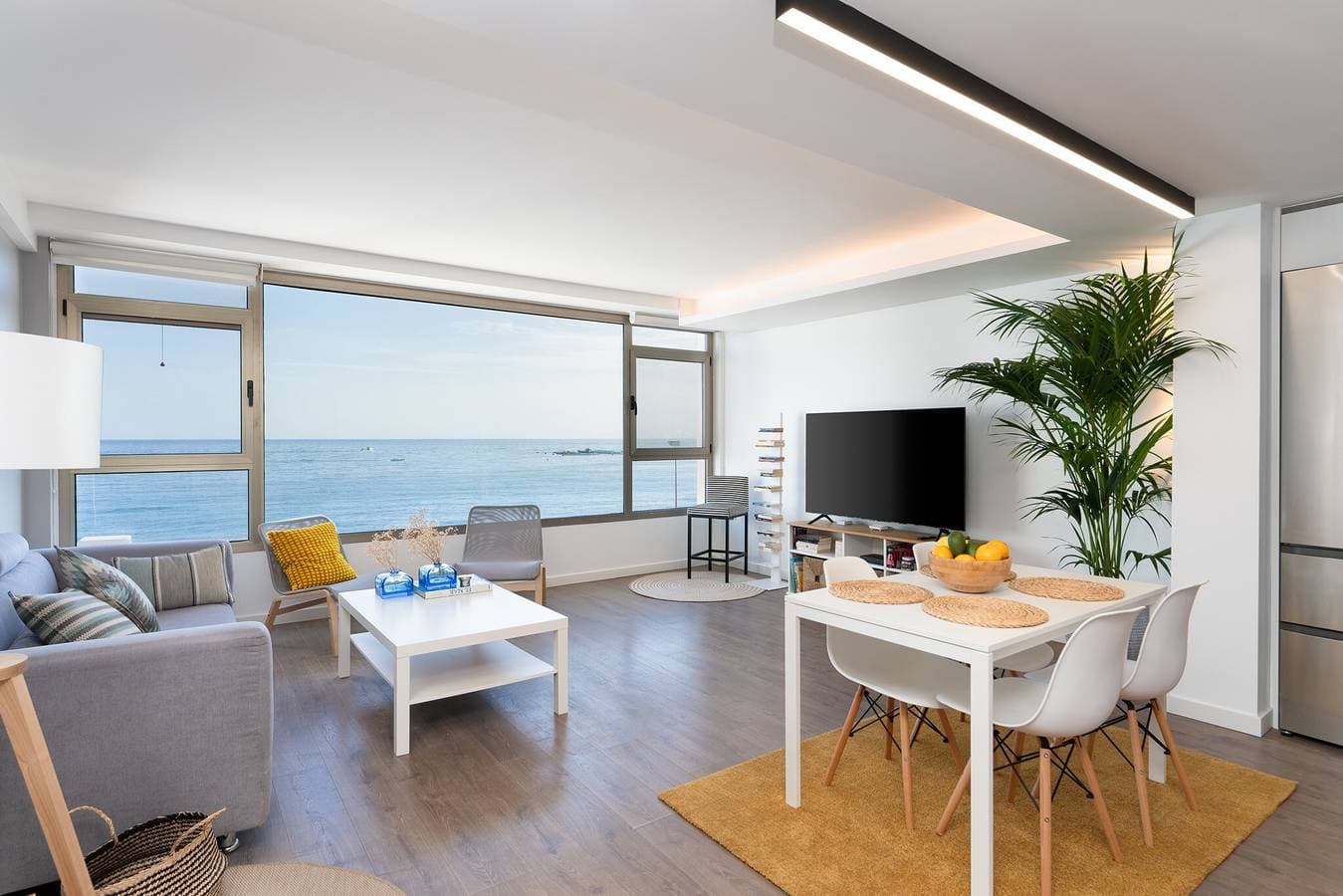 Foto 2 von 27: Ferienwohnung 'La Casa De La Playa' mit Meerblick und Wi-Fi