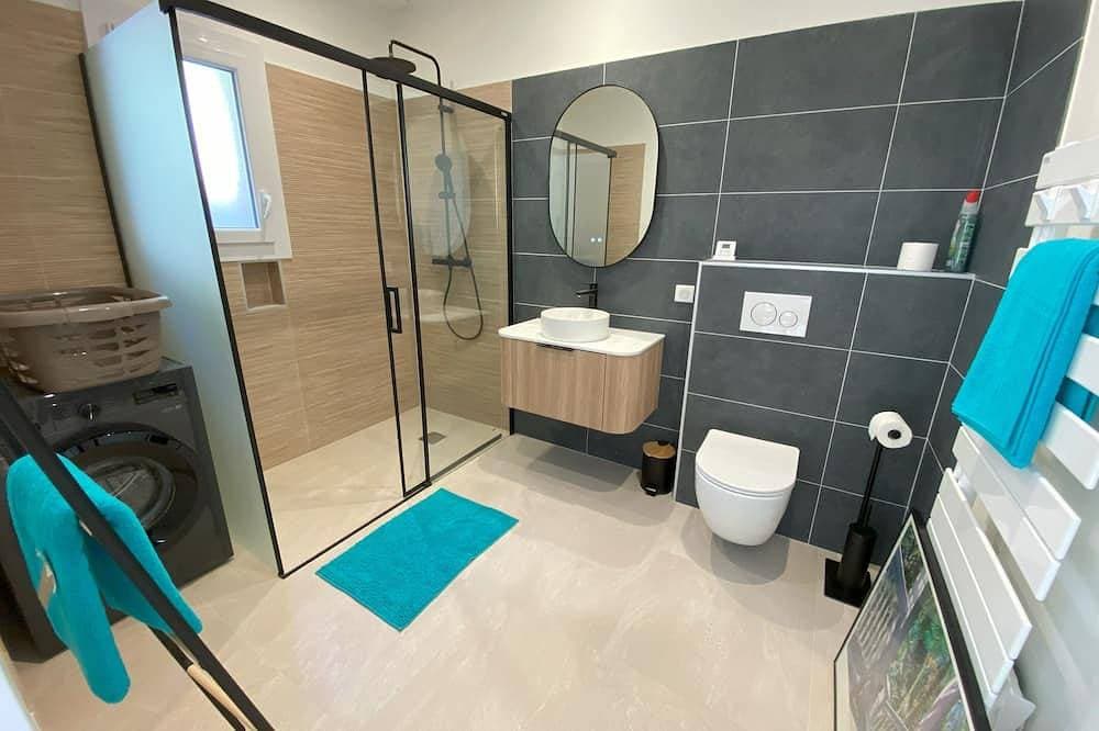Foto 6 von 26: Großer Privatpool • Ruhige Oase für 2 • Gästehäuschen optional • Côte d’Azur
