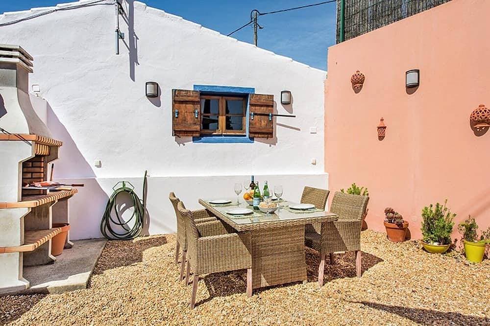 Foto 10 von 30: Rustic 3-bedroom Country Retreat With Pool, Free Wi-fi, and Breathtaking Views