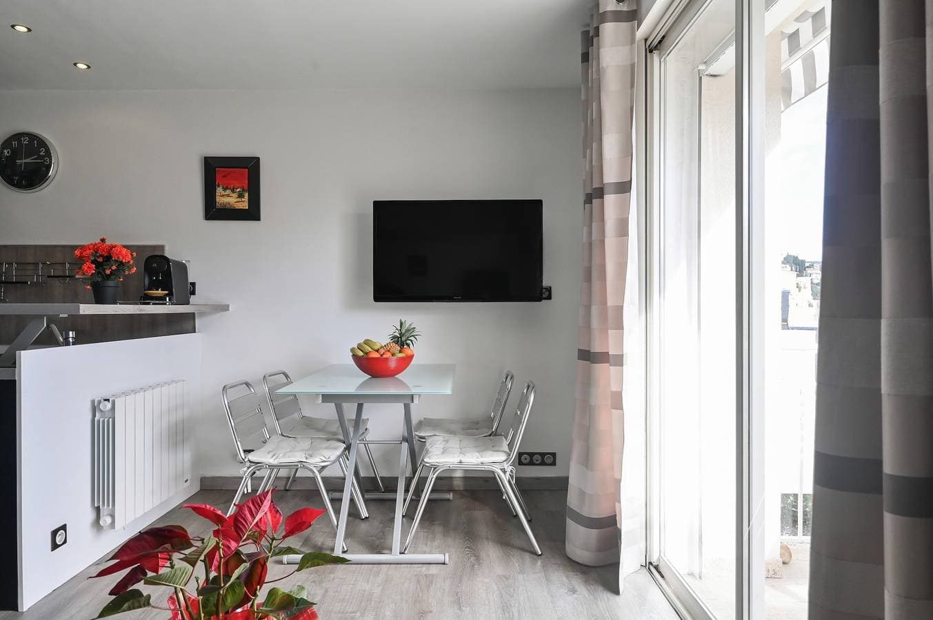 Foto 8 von 22: Appartement „Le Panorama“ mit Meerblick, Balkon, WLAN und Parkplatz