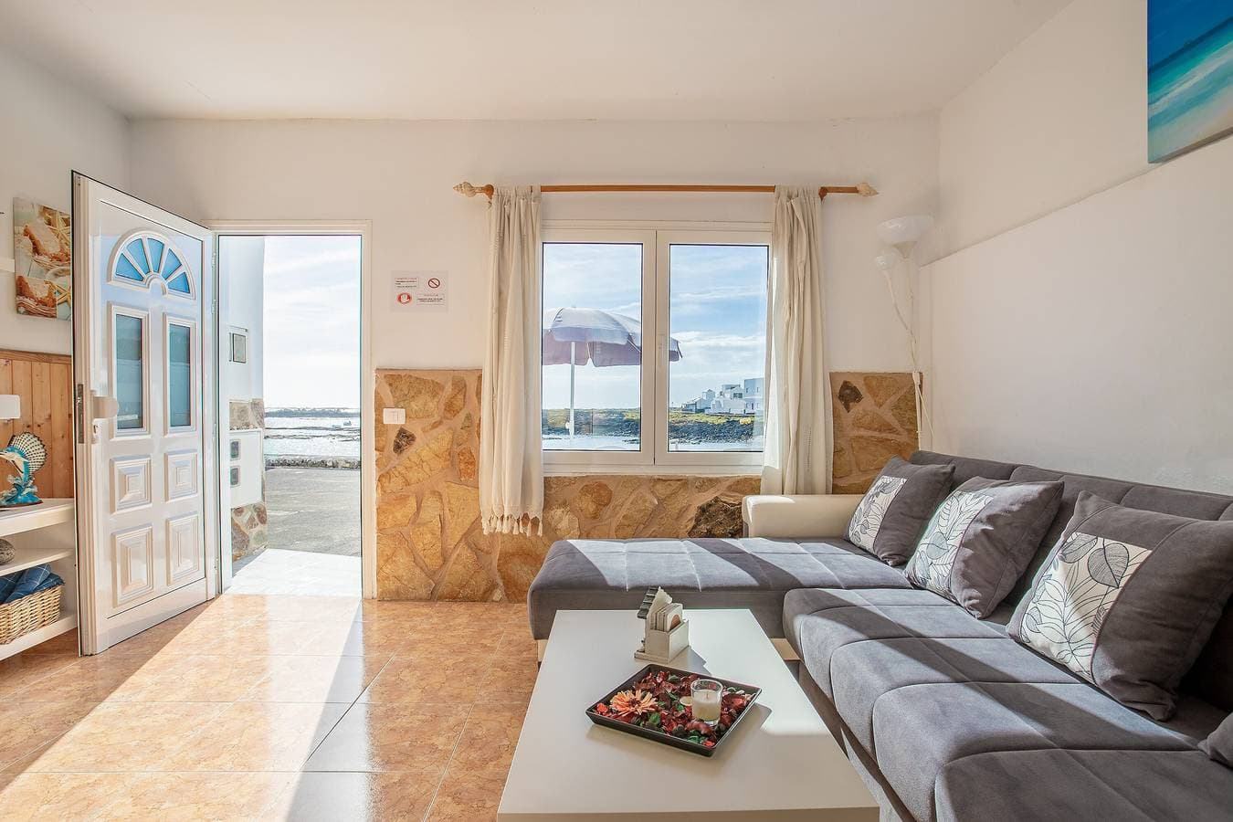 Foto 2 von 25: Charmantes Apartment direkt am Meer in der Nähe von Caletón Blanco mit WLAN