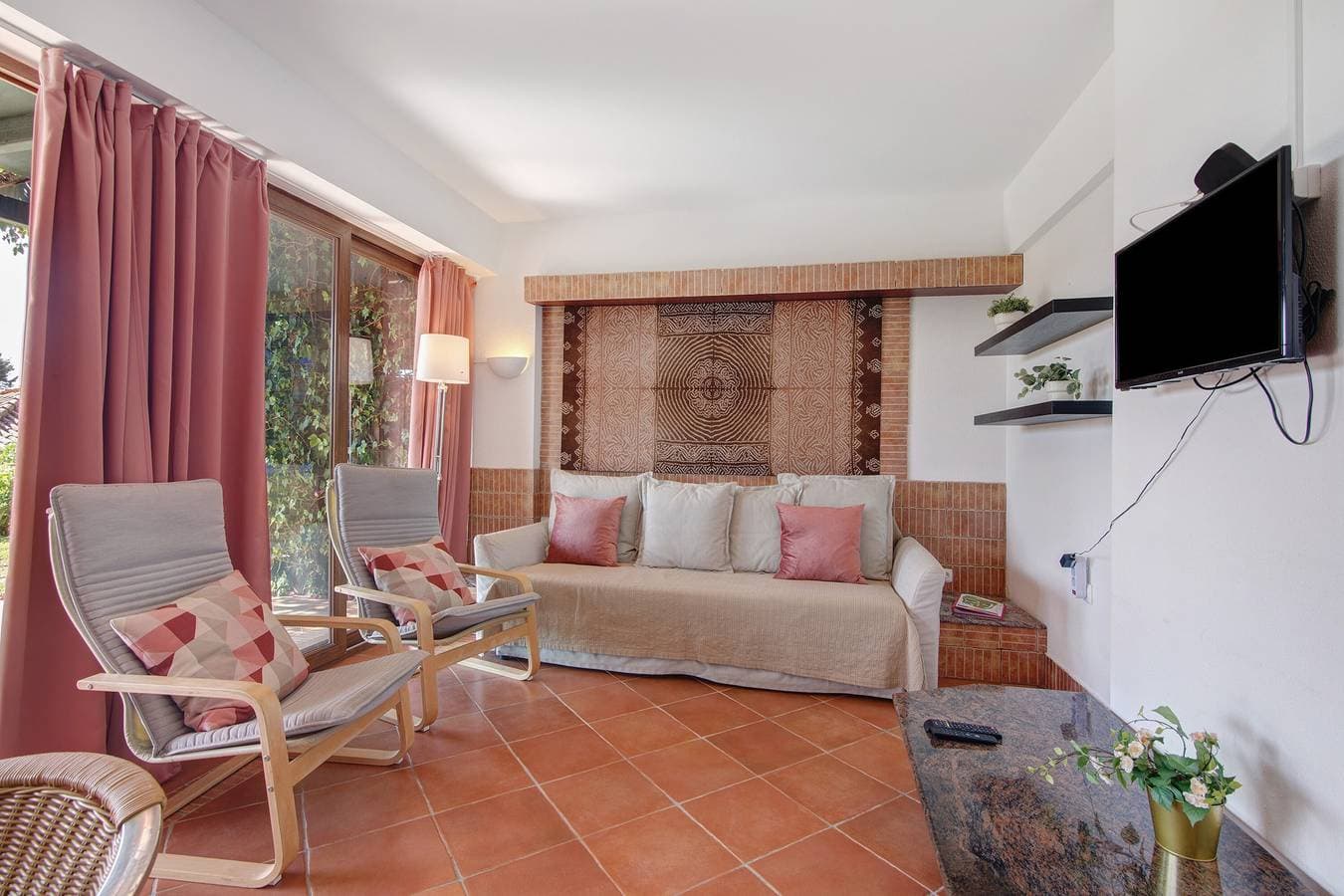 Foto 5 von 29: Ferienhaus 'Seaside 423A' mit Gemeinschaftspool, WLAN und Klimaanlage