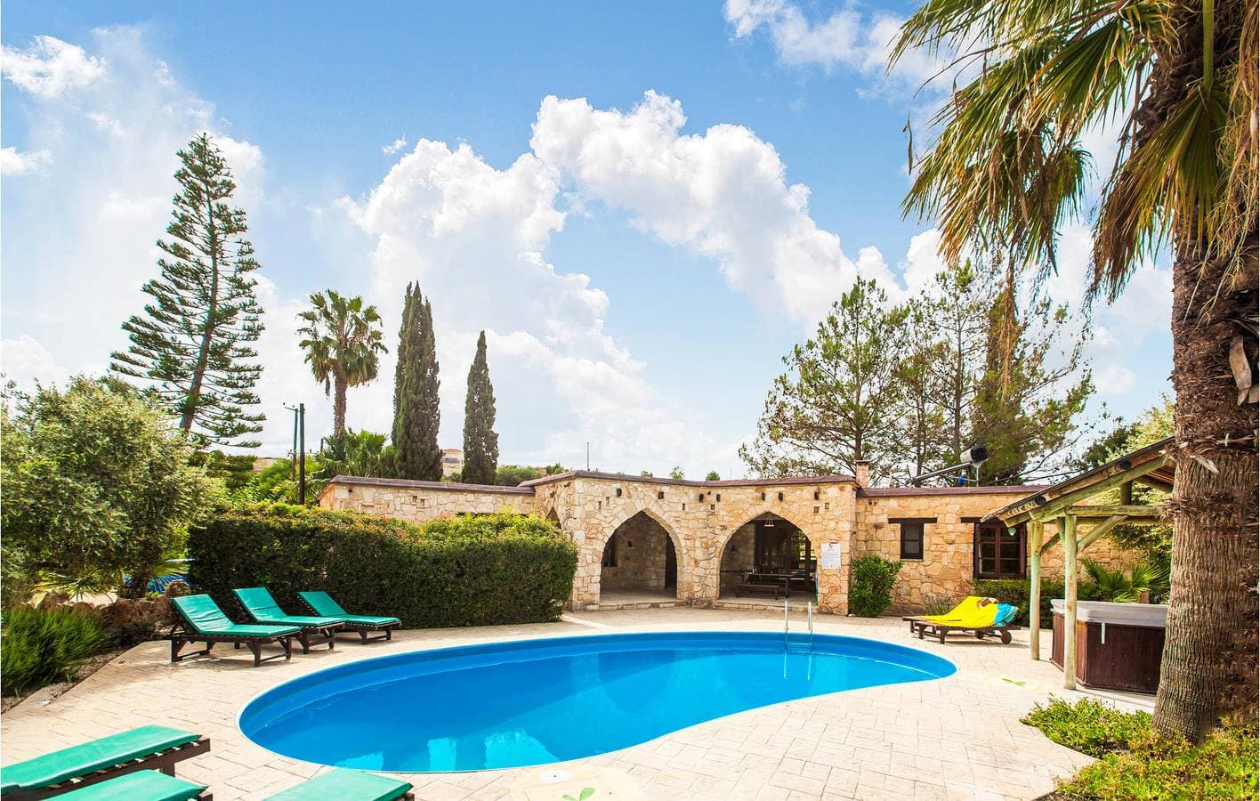 Foto 5 von 12: Ferienhaus für 6 Personen mit Pool
