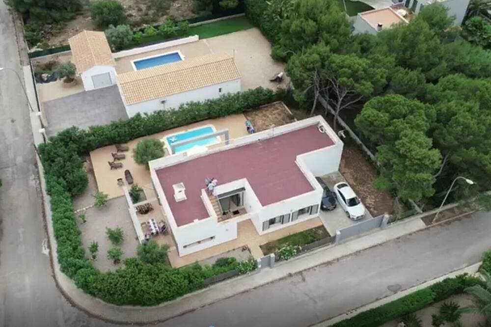 Foto 11 von 30: Neue Villa in Cala Pi. Privater Pool Strand und Abstieg zum Meer. Parken
