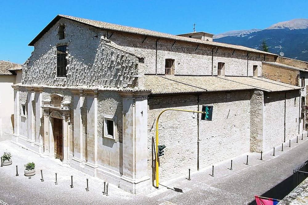 Foto 13 von 30: La Finestra Sulmò, Panorama-Apartment in Sulmona mit Blick auf die Altstadt