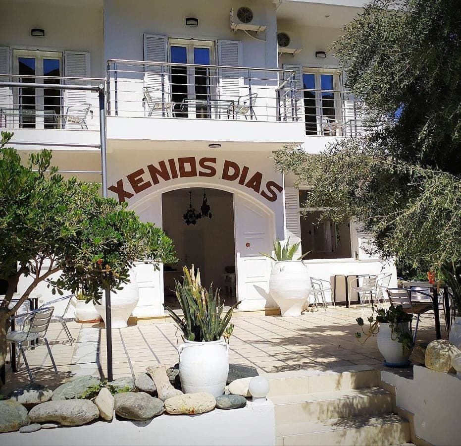 Xenios Dias 1