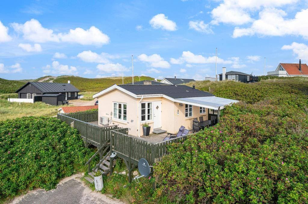 Klassisches Ferienhaus nur 150 m zum Strand, in  Søndervig 1
