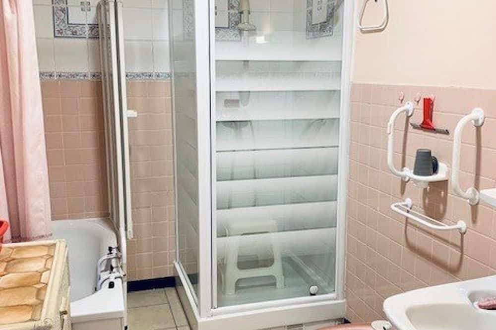 Foto 4 von 10: Gemütliche 68m² Wohnung mit Terrasse, 5 Schlafplätzen, Garage und WLAN in Amélie-les-Bains