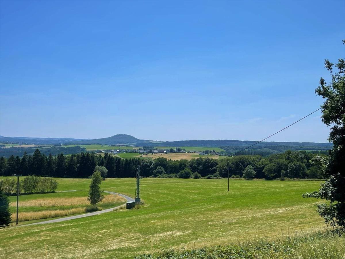 Ferienwohnung Eifel (Blick Aremberg) 1