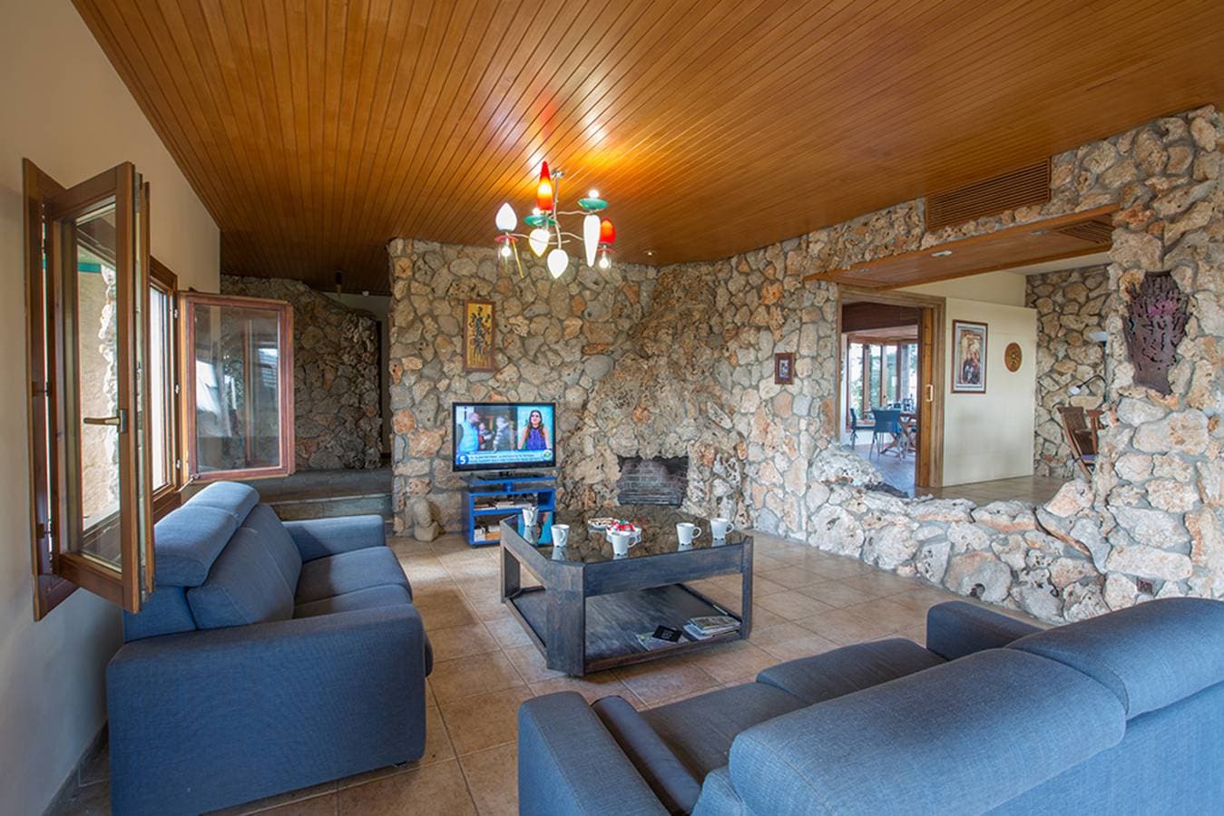 Foto 6 von 30: Villa für 8 Personen mit Balkon/Terrasse