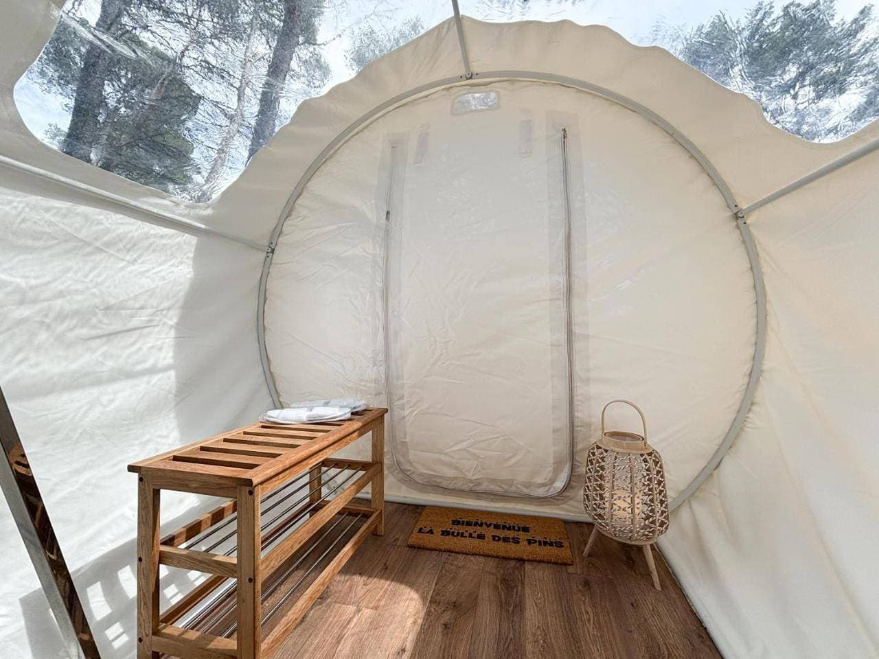 Foto 11 von 18: Tent