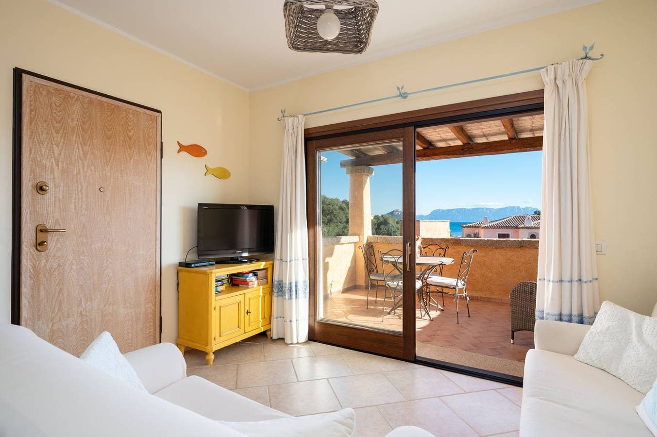 Foto 5 von 42: Ferienwohnung für 4 Personen mit Terrasse
