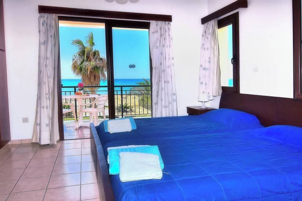 Foto 4 von 30: Direkt zum Sandstrand (30 m), beeindruckende Villa, außergewöhnliche Aussicht, Privatsphäre