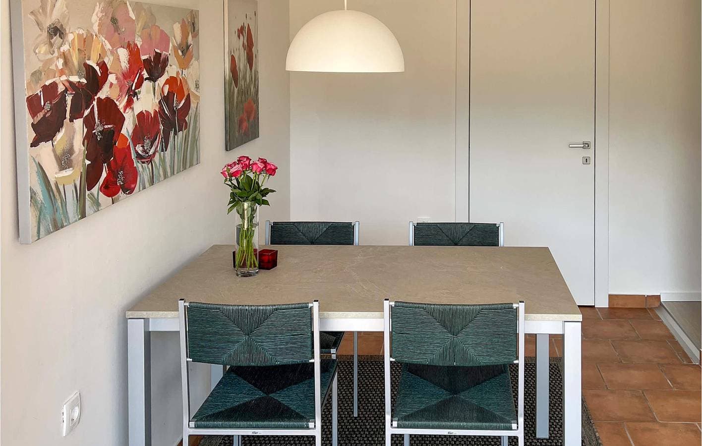 Foto 10 von 22: Gemütliche Ferienwohnung mit Meerblick, Terrasse, WLAN und Parkplatz, 400 m vom Strand entfernt