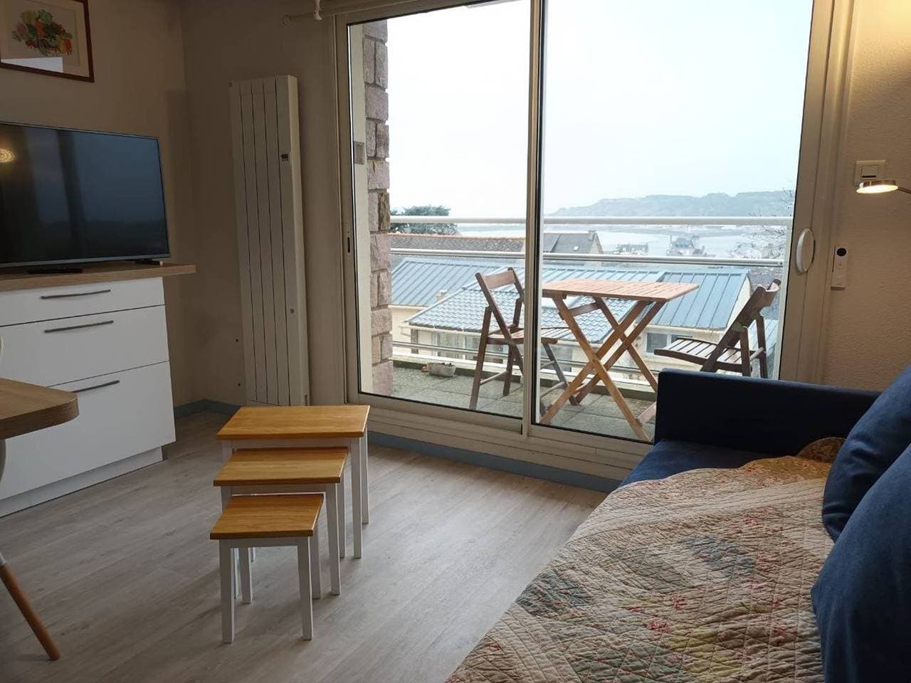 Foto 2 von 13: Ferienwohnung für 3 Personen mit Balkon