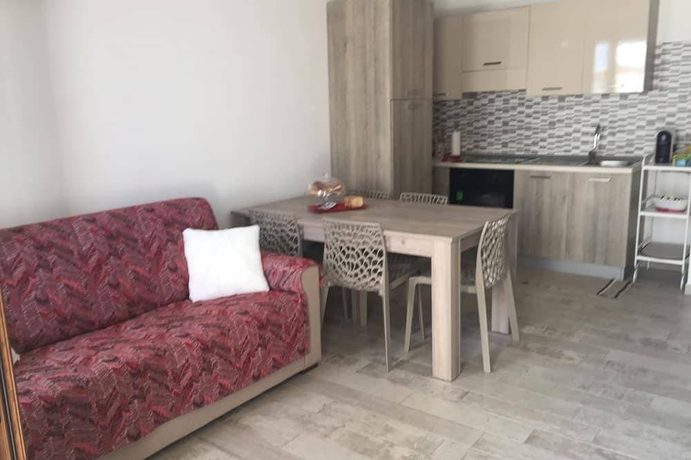 Foto 12 von 19: Baby House - Zweizimmerwohnung mit separatem Innenhof / Wohnung mit privatem Bereich<br>Iun