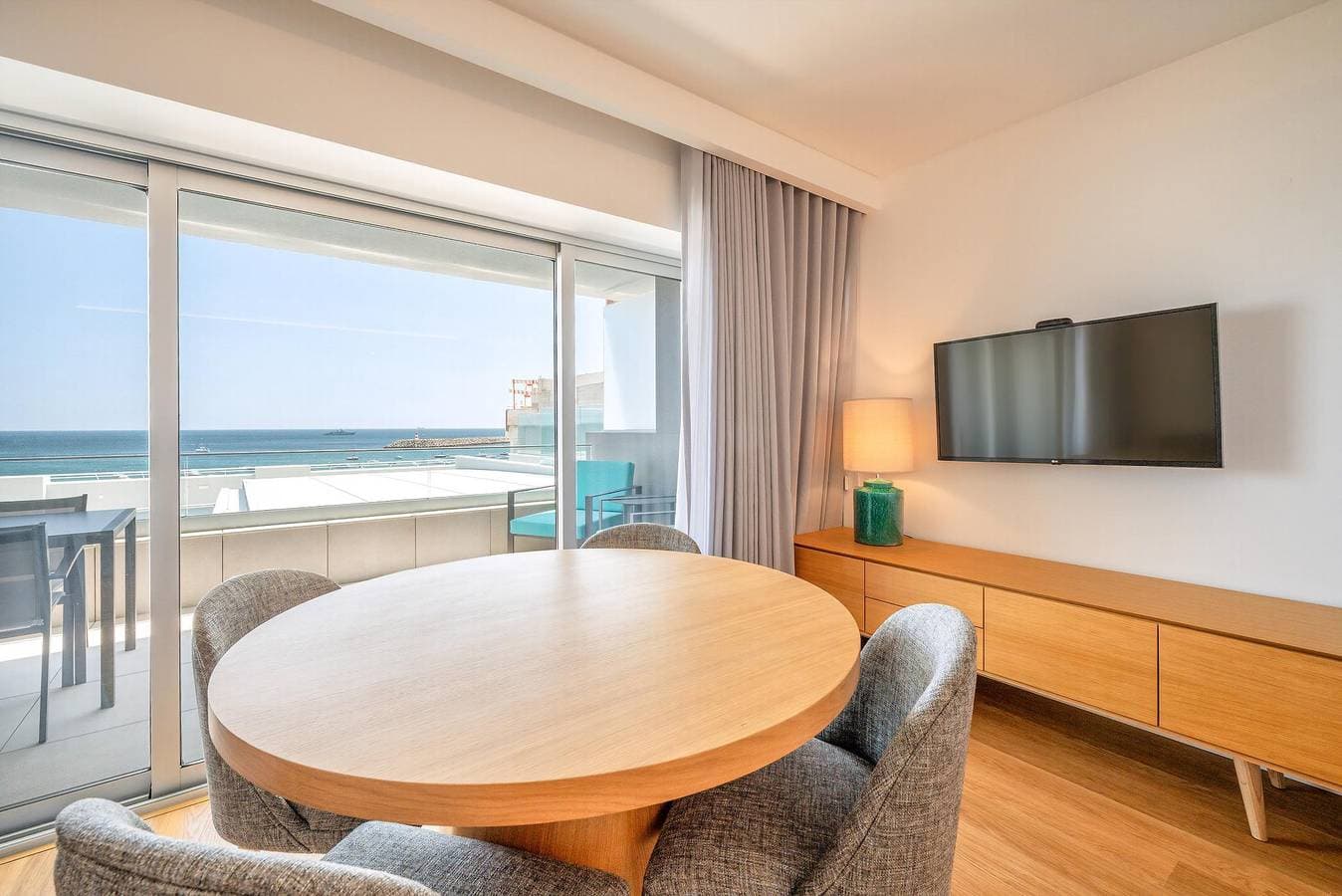 Foto 3 von 33: Studio für 4 Personen mit Balkon