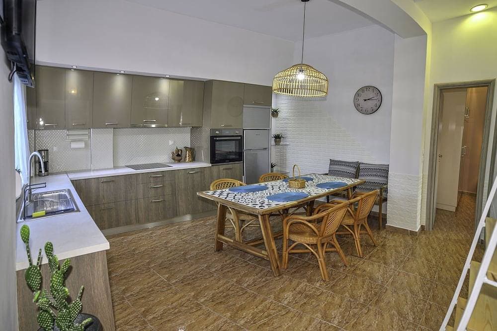 Foto 13 von 18: Mpoulakis Wohnung 46, 3 Schlafzimmer Familienwohnung neben meinem Fotostudio