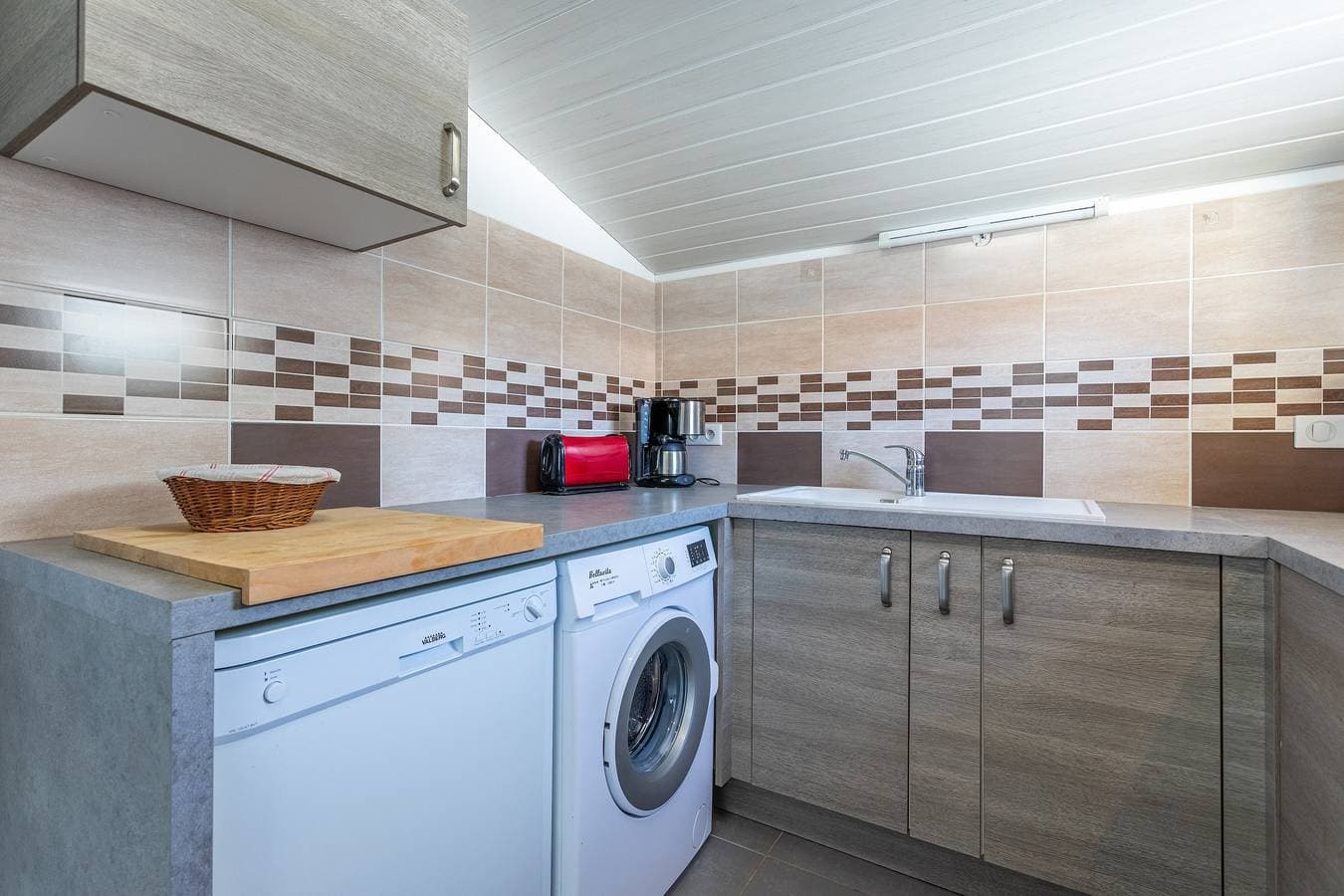 Foto 13 von 27: Ferienhaus 'Les Mimosas' mit privater Terrasse, privatem Garten und Wi-Fi