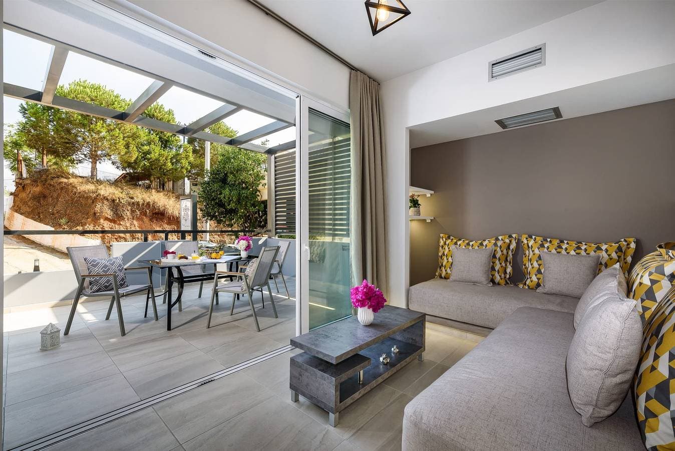 Foto 4 von 39: Ferienwohnung für 3 Personen mit Garten