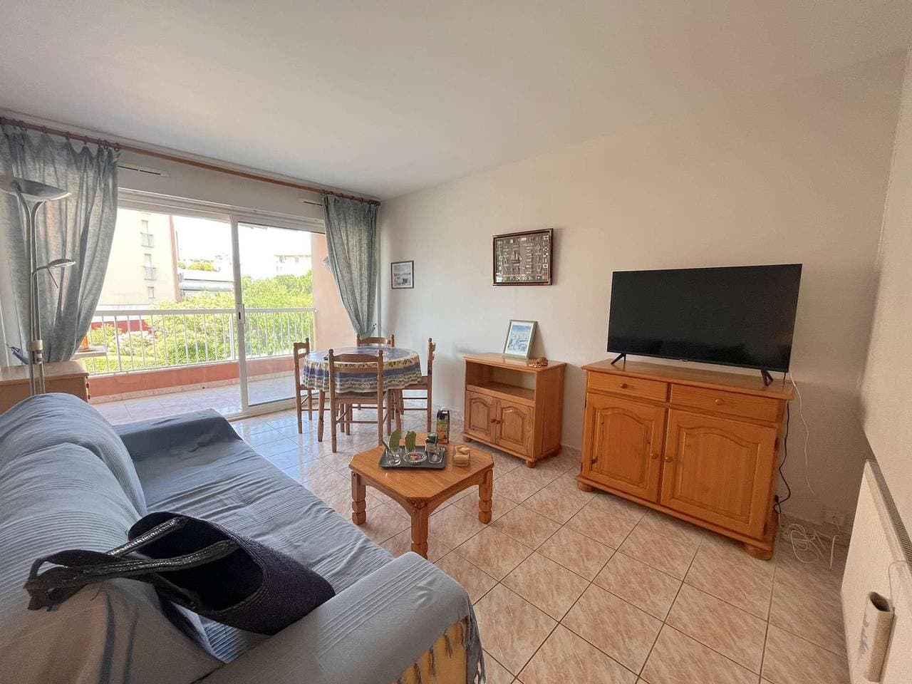 Foto 2 von 19: 2-Zimmer Wohnung strandnah mit Garage, Fréjus