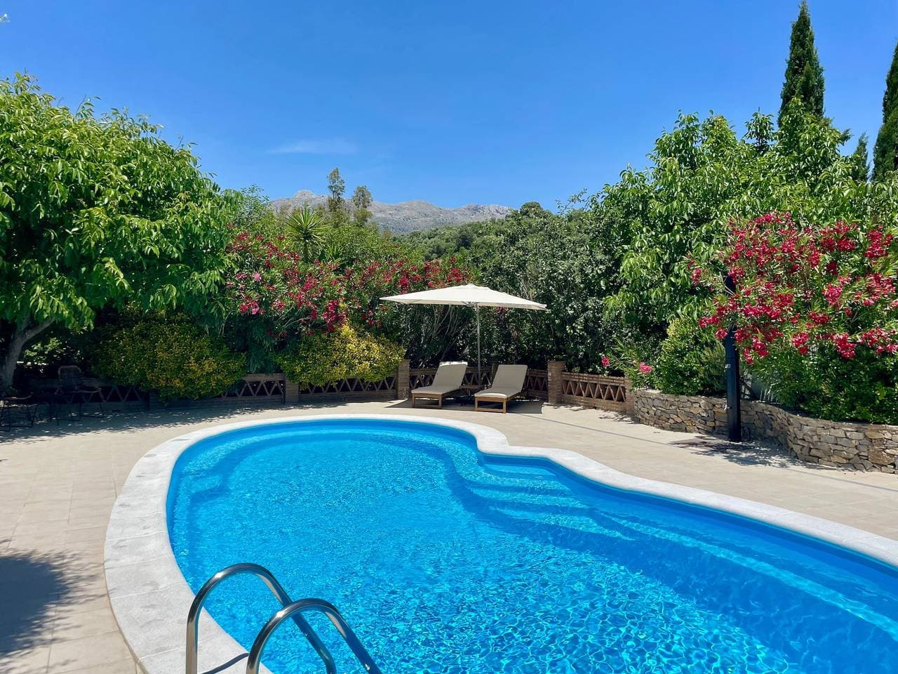 Foto 2 von 29: Cottage 'Finca del Rio' mit Bergblick, Pool & WLAN
