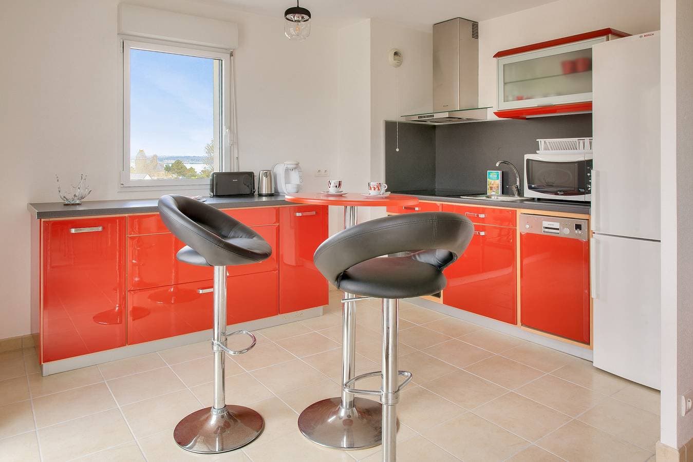 Foto 9 von 16: In der Nähe von Stränden und Geschäften, Apartment für 4 Personen