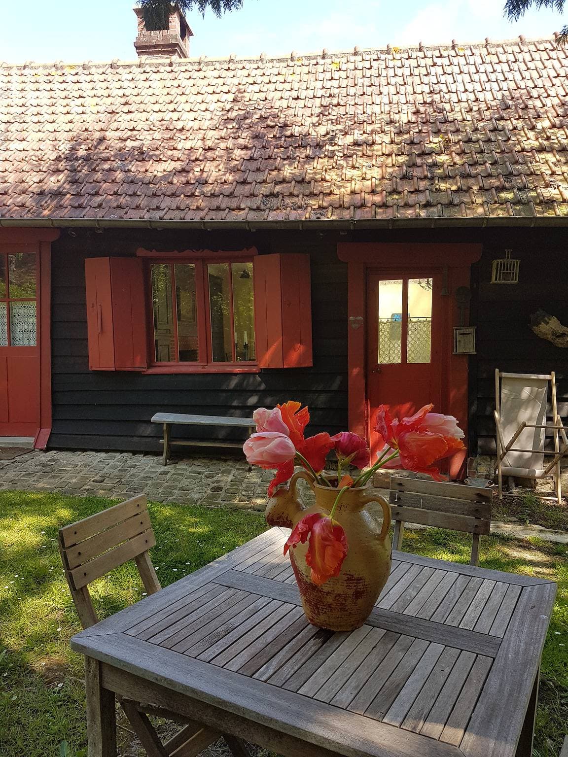 Foto 2 von 28: Maison Rouge