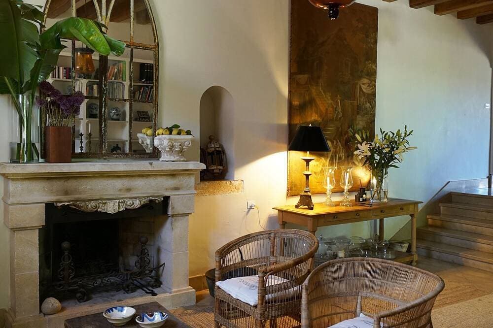 Foto 12 von 30: Stylish mansion in an enchanting garden in Biniaraix for 10 people