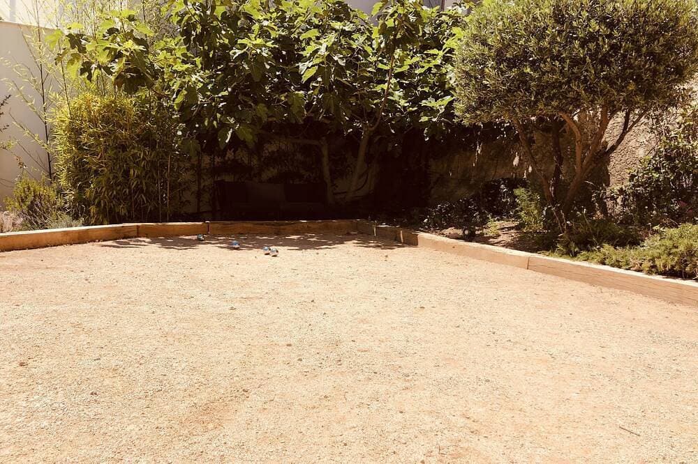 Foto 11 von 30: Silvestri Haus - La Planque - Schwimmbad / Meerblick / Parkplatz