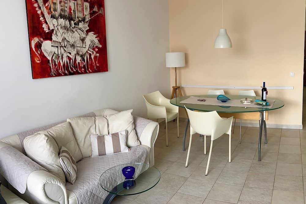 Schöne Ferienwohnung mit großer Terrasse 1