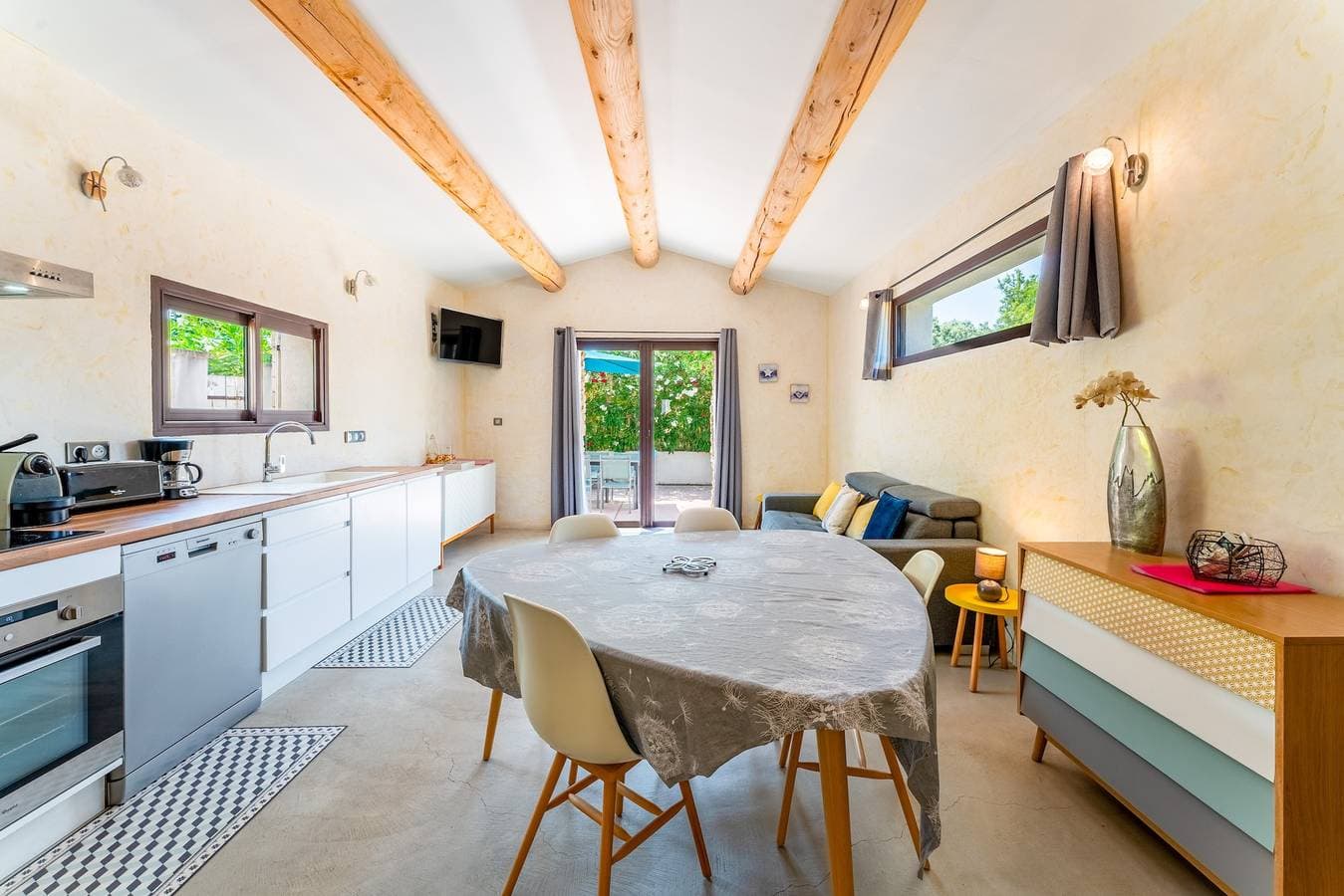 Foto 13 von 25: Landhaus 'Saumane, Petite Bergerie' mit privatem Pool, Wi-Fi und Klimaanlage
