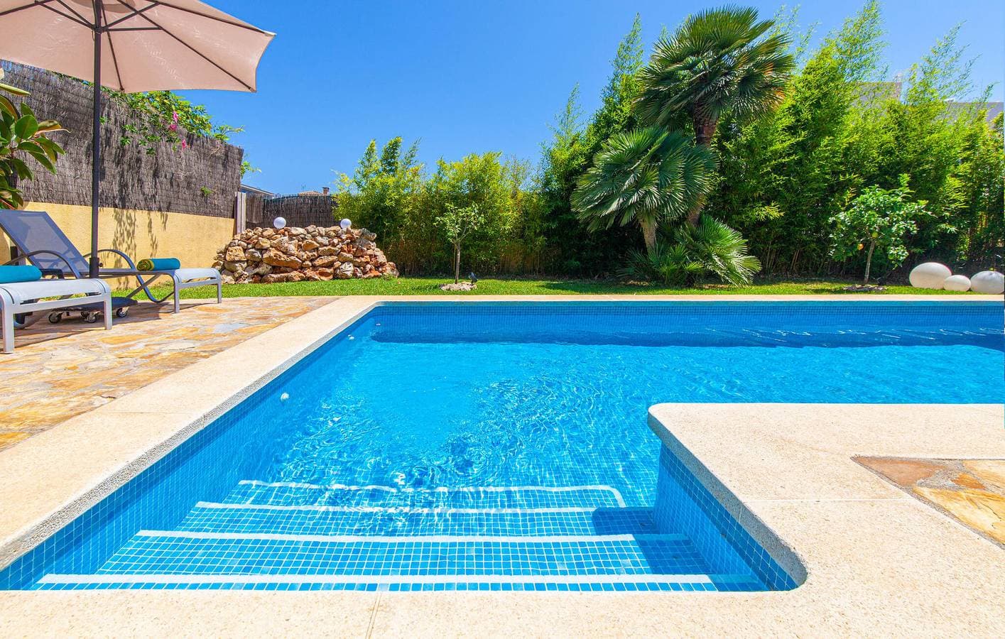 Foto 5 von 37: Rückzugsort am Meer mit Terrasse, Pool und Grill - 2 km zum Strand von Caló d'en Rafalino