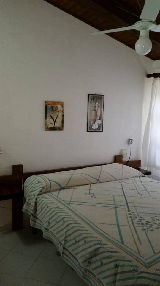Foto 9 von 39: One-Bedroom Apartment