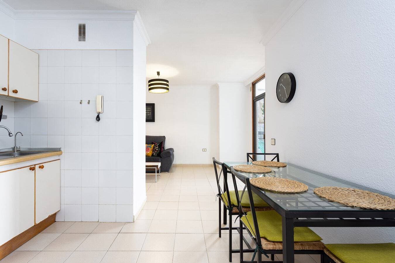 Foto 13 von 23: Ferienwohnung für 4 Personen mit Pool