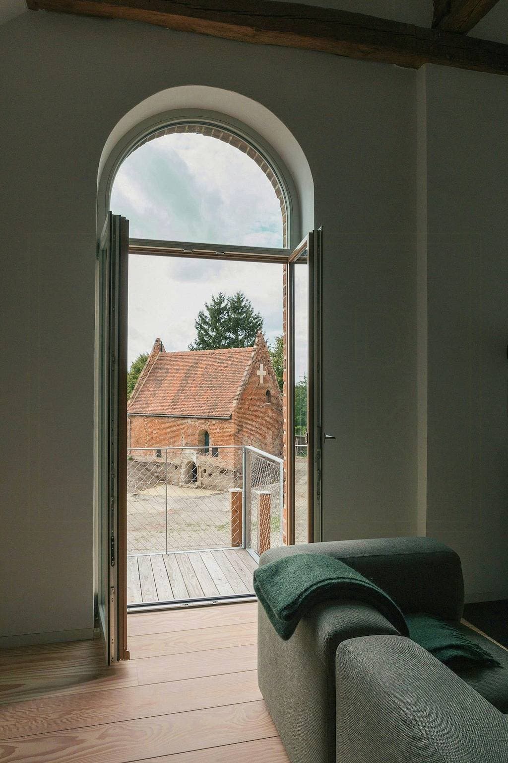 Foto 12 von 73: Dachgeschoss mit Balkon und Sauna in Naulitz