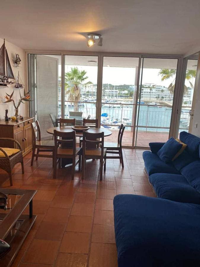 Foto 5 von 14: Two-Bedroom Apartment