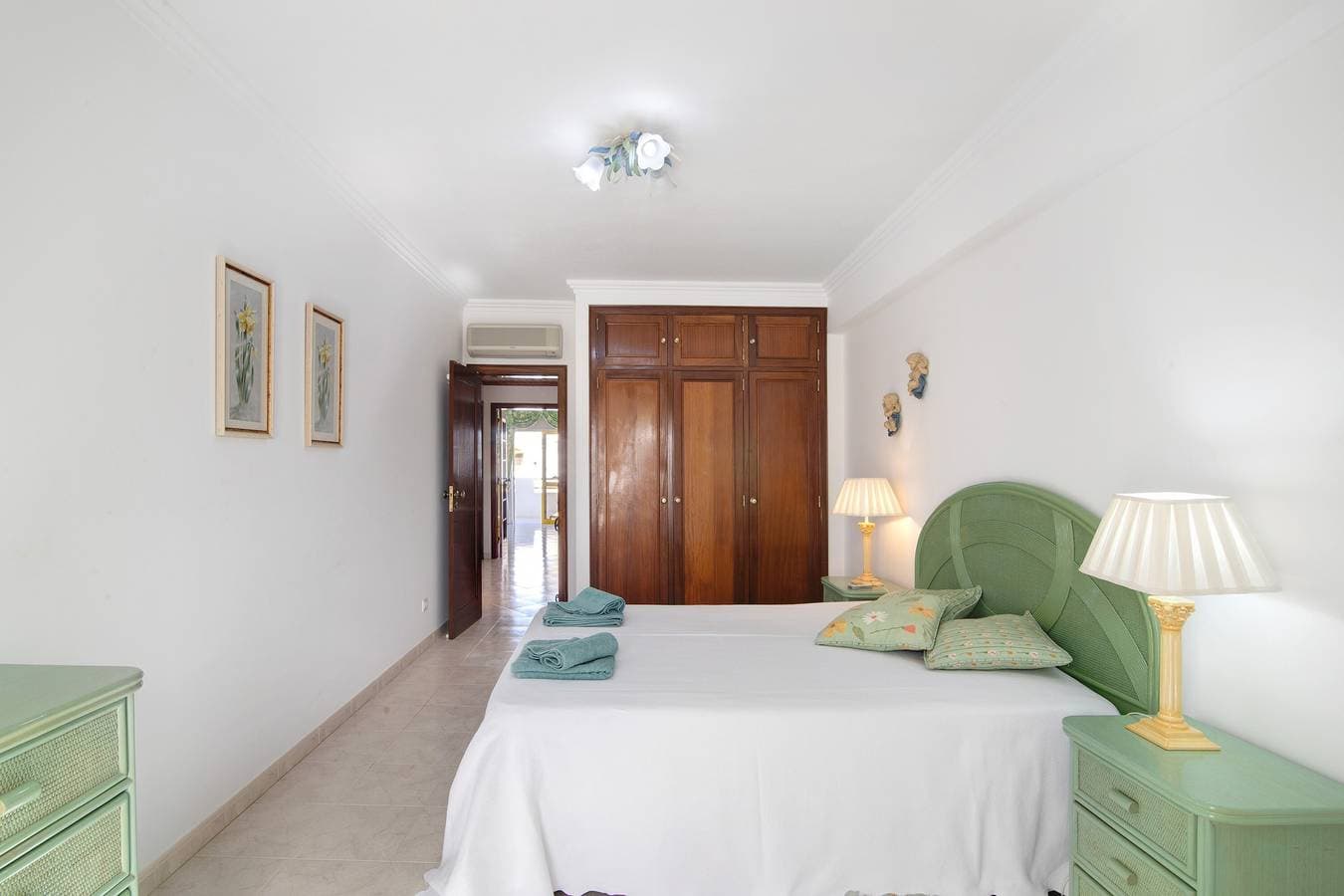 Foto 13 von 24: Ferienwohnung "Vila Mar Azul" mit Balkon, Gemeinschaftspool und WLAN