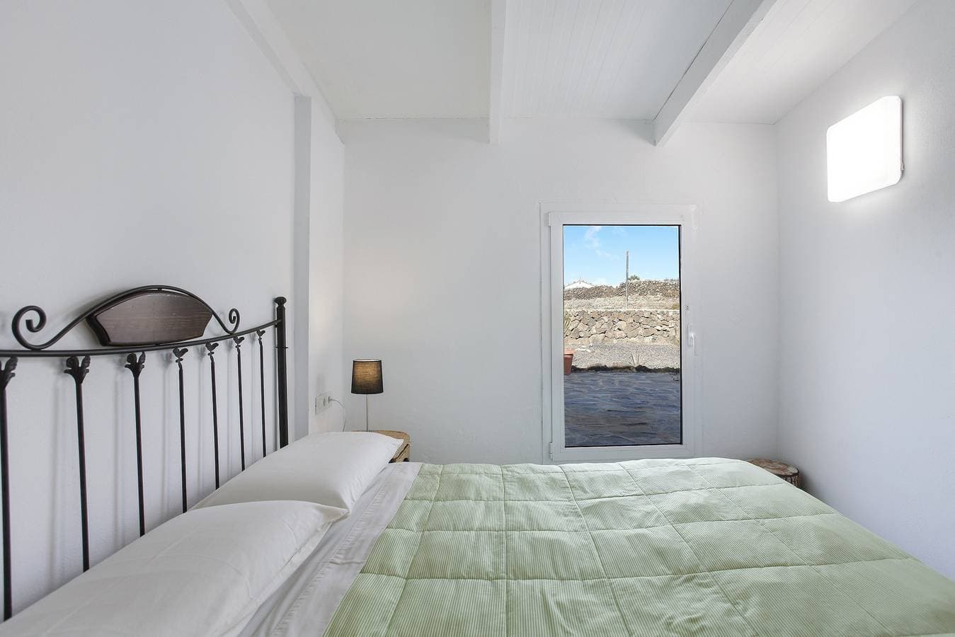 Foto 12 von 21: Villa „Bioenergika Luna“ mit Glasfaser-WLAN, Terrasse, Bergblick und Garten