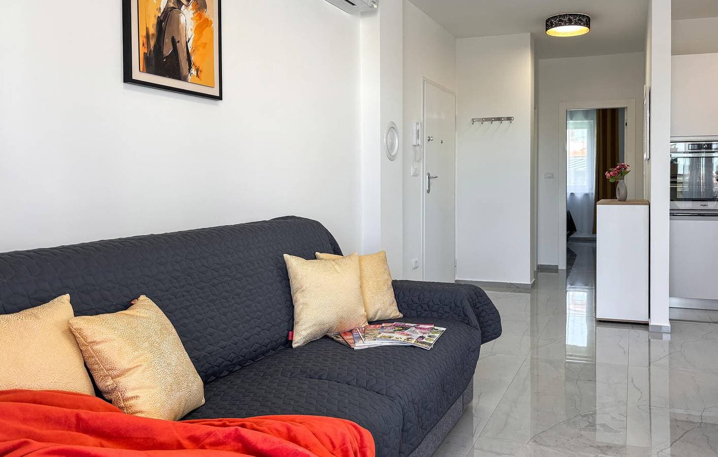 Foto 12 von 25: Gemütliche Ferienwohnung mit Terrasse, WLAN und Parkplatz, 1 km vom Strand Bijela entfernt