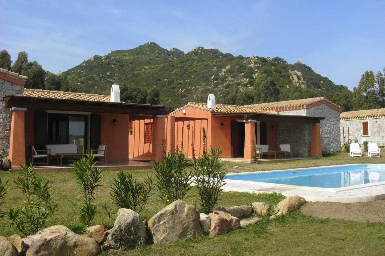 Foto 3 von 22: Villa in Sardinien nahe San Pietro Strand