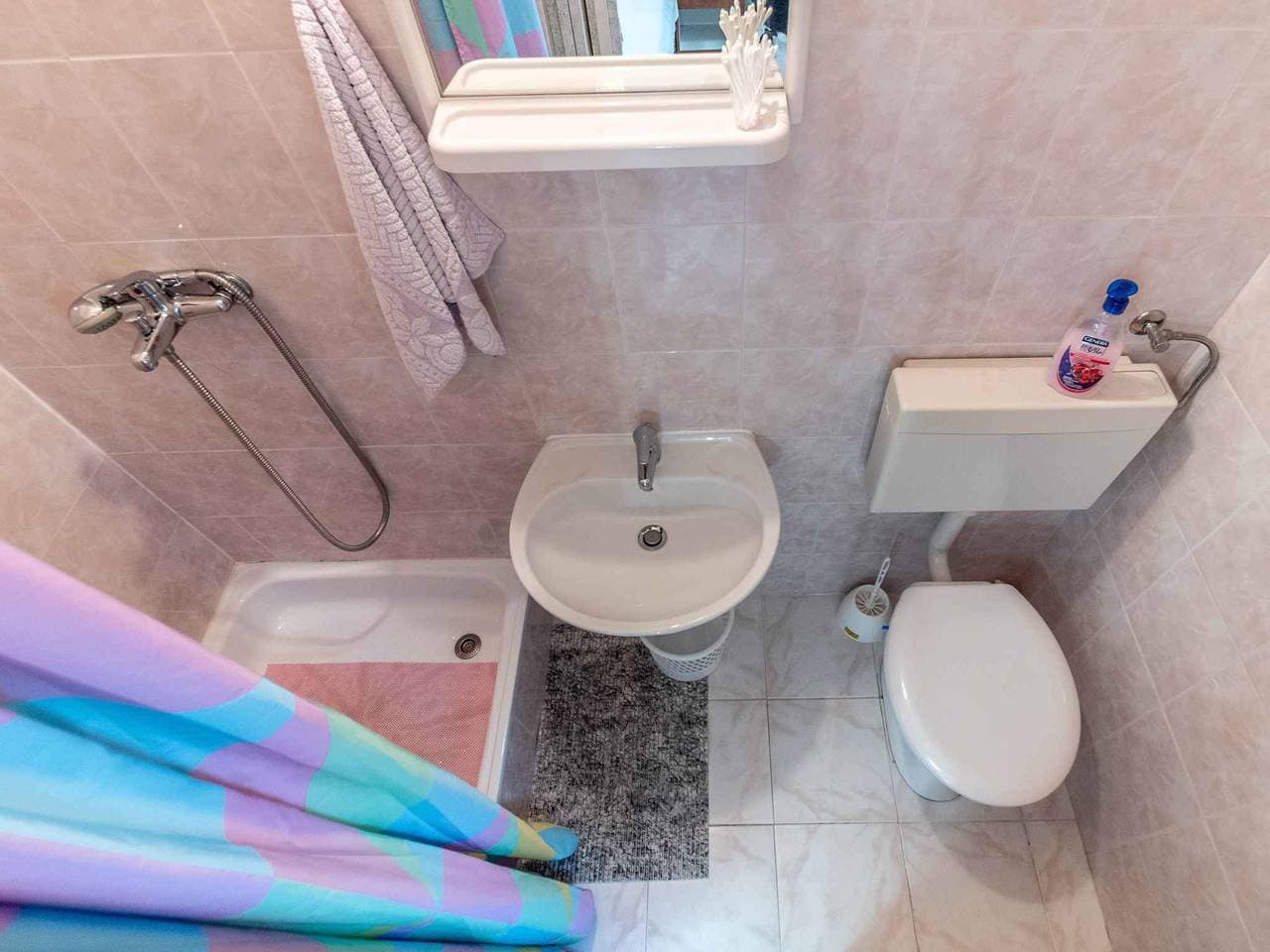 Foto 10 von 21: Ferienwohnung mit gemütlicher Terrasse und Grillmöglichkeit
