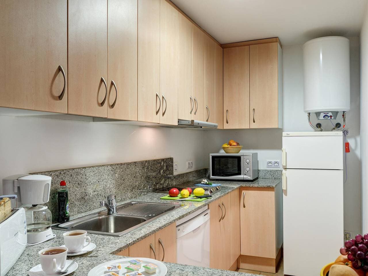 Foto 7 von 22: Apartament modern a Calella de Palafrugell, a 50m de la platja, amb A/C, calefacció i WiFi