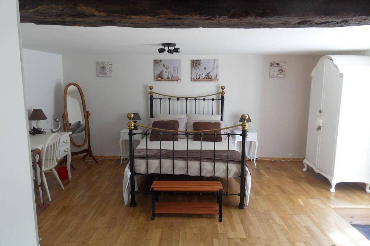 Foto 2 von 8: Double Room with Terrace
