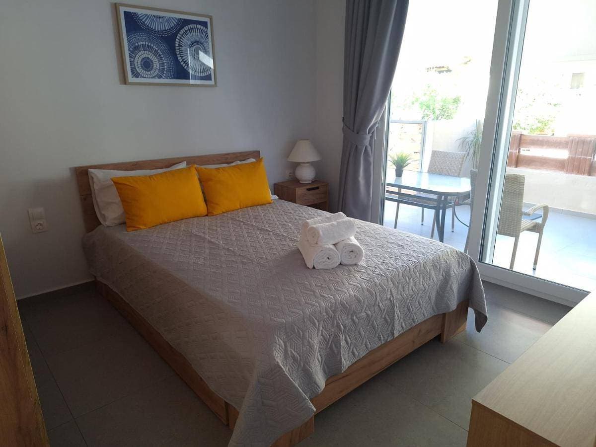 Foto 5 von 55: One-Bedroom Apartment